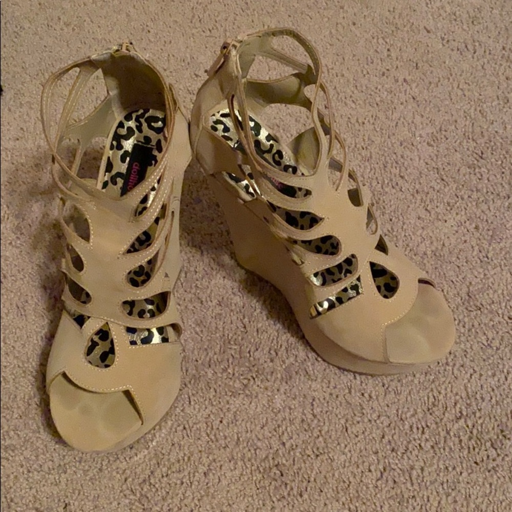 Tan and Gold Wedge Heels !